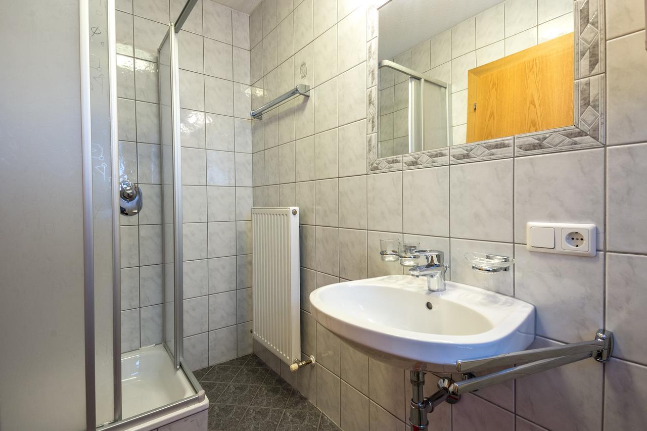 Hotel Haus Dorfschmied à Flirsch Extérieur photo