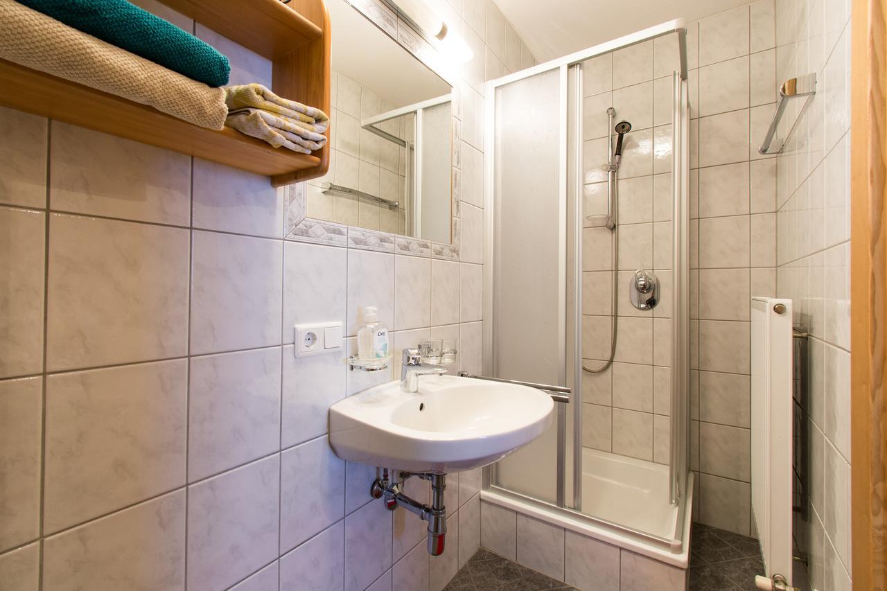 Hotel Haus Dorfschmied à Flirsch Extérieur photo